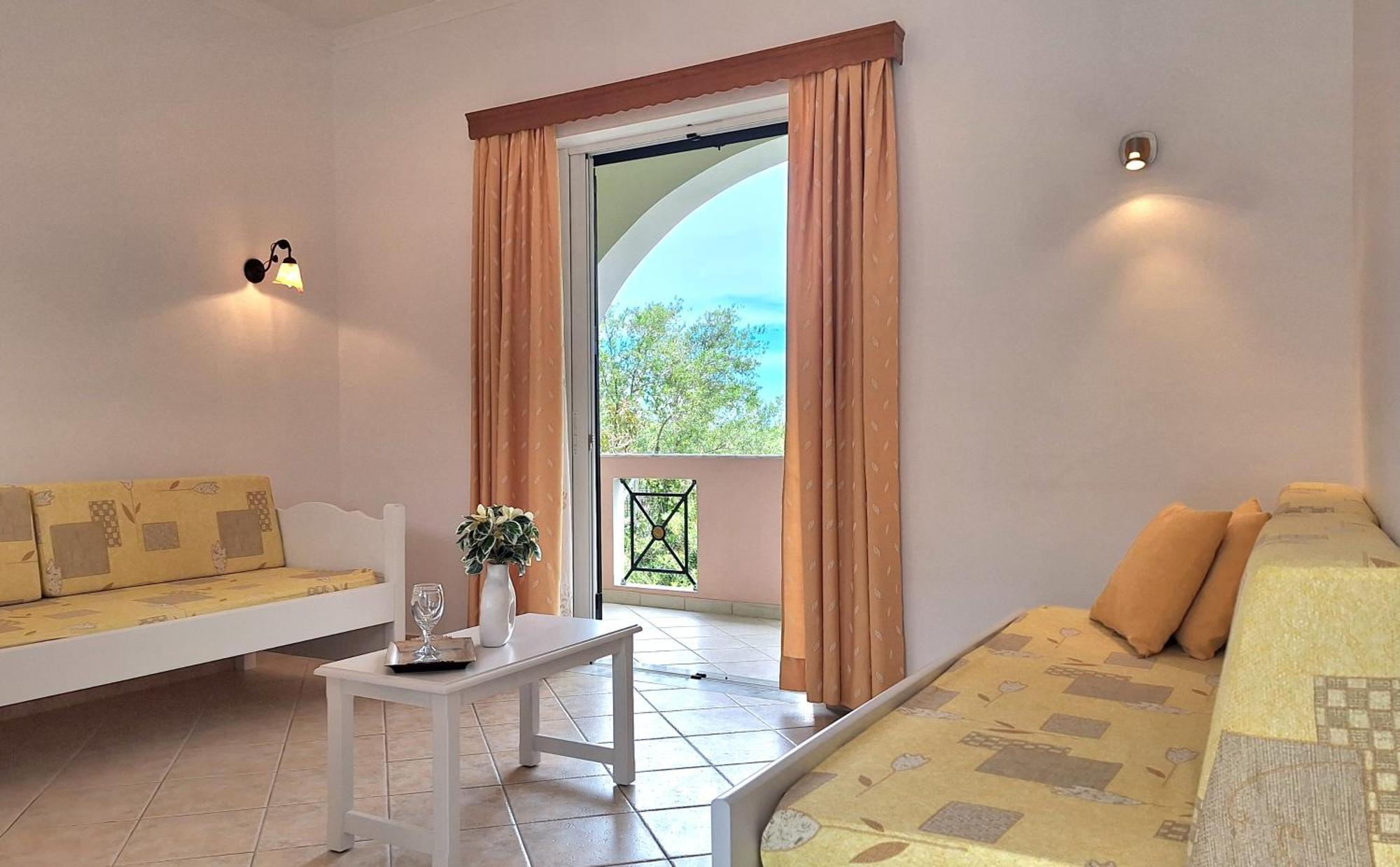 Villa Dionysia Amoudi Exterior photo